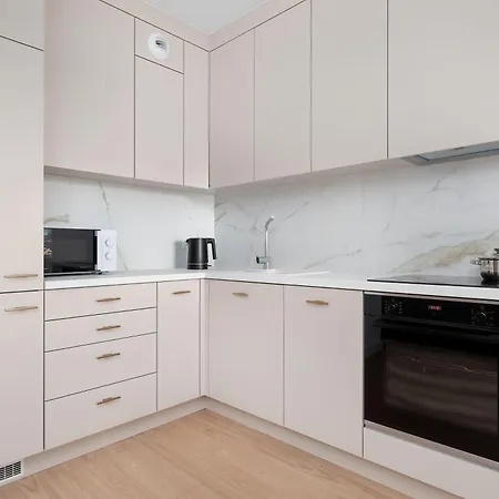 Michalczyka Modern With Parking And Balcony Next To The Odra River By Renters Апартаменти