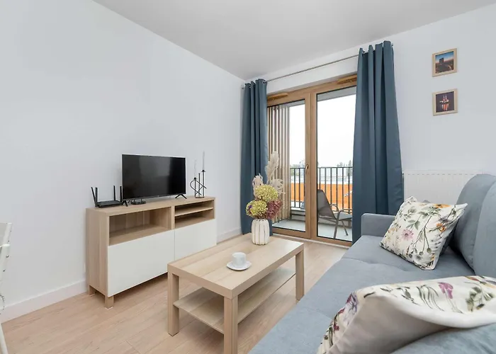 Апартаменти Michalczyka Modern With Parking And Balcony Next To The Odra River By Renters