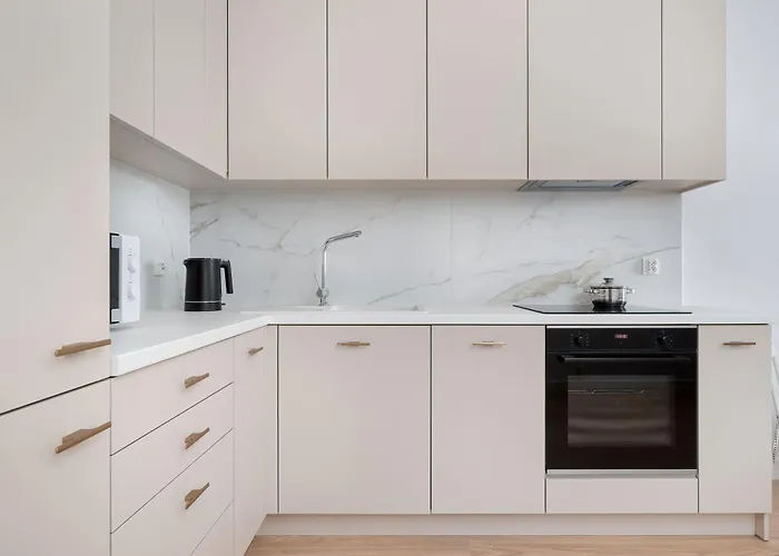 Michalczyka Modern With Parking And Balcony Next To The Odra River By Renters Вроцлав