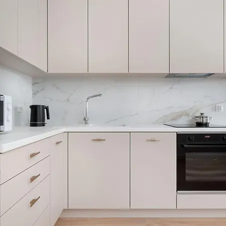 Michalczyka Modern With Parking And Balcony Next To The Odra River By Renters 브로츠와프